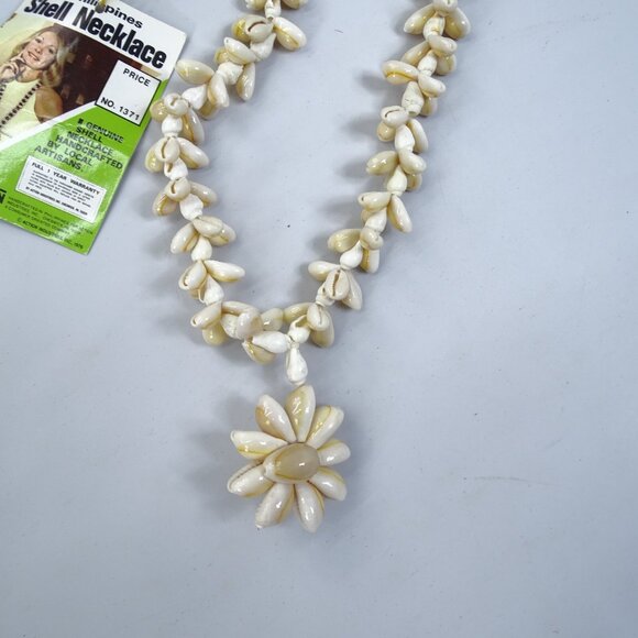 VTG 70s 1976 Shell Necklace Hawaiian BoHo Hippie Hand Crafted Philippines Action - Picture 4 of 5